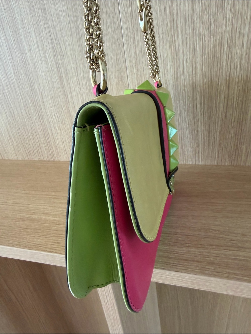 Valentino Garavani Two-Tone Pink and Yellow Leather Chain Crossbody - Picture 7 of 9
